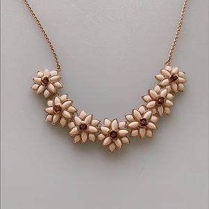 Statement necklace